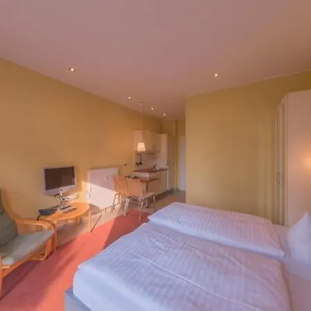 Mirow, Apartment *
